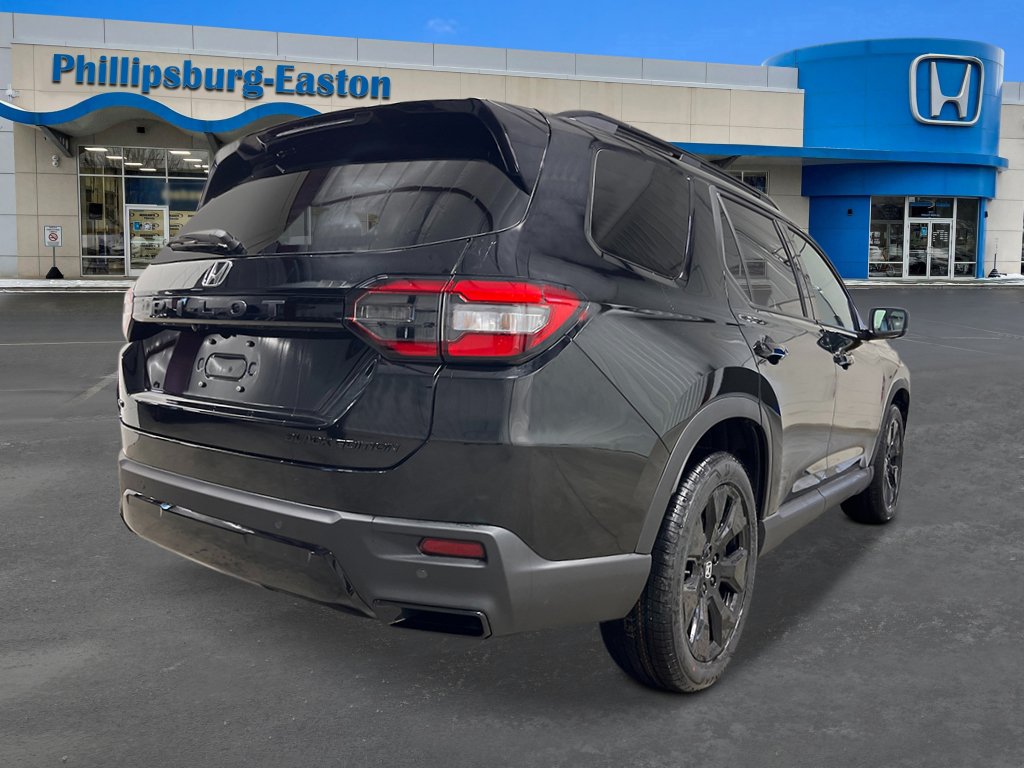 New 2026 Honda Pilot Black Edition image 5