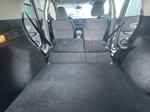 Used 2016 Honda HR-V EX image 16