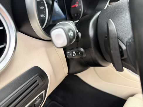 Certified 2022 Mercedes-Benz GLC 300 4MATIC image 17