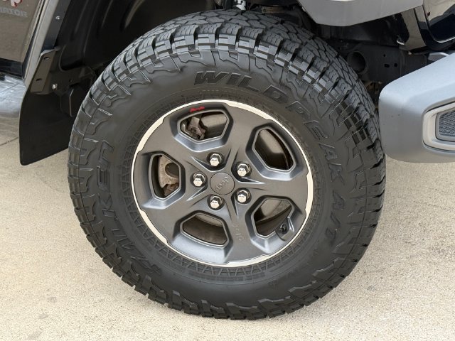 Used 2020 Jeep Gladiator Rubicon AWD/4WD image 2