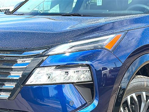 New 2026 Nissan Rogue Platinum w/ Platinum Premium Package image 4