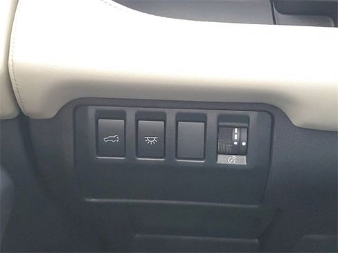 New 2025 Subaru Ascent Limited w/ Popular Package #2 image 23