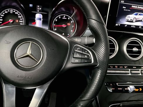 Certified 2018 Mercedes-Benz GLC 300 4MATIC image 22