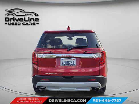 Used 2023 GMC Acadia SLE image 3