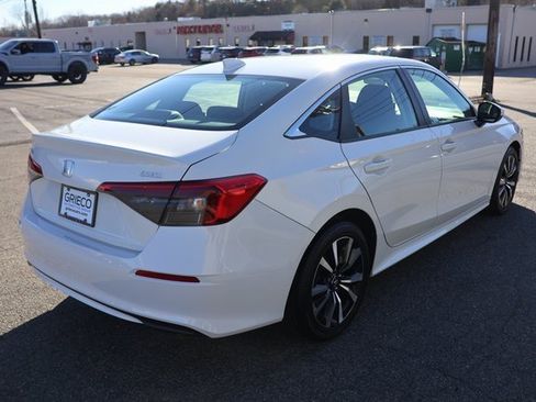 Used 2024 Honda Civic EX image 8