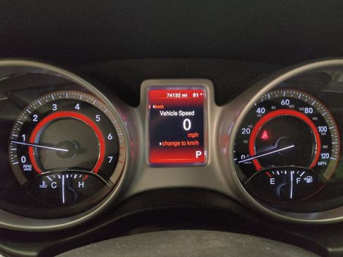 Used 2020 Dodge Journey SE w/ SE Popular Equipment Group FWD image 23