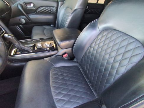 Used 2021 INFINITI QX80 Sensory w/ All-Season Package AWD/4WD image 9