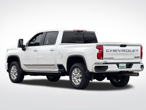 Used 2025 Chevrolet Silverado 3500 High Country w/ Technology Package image 6