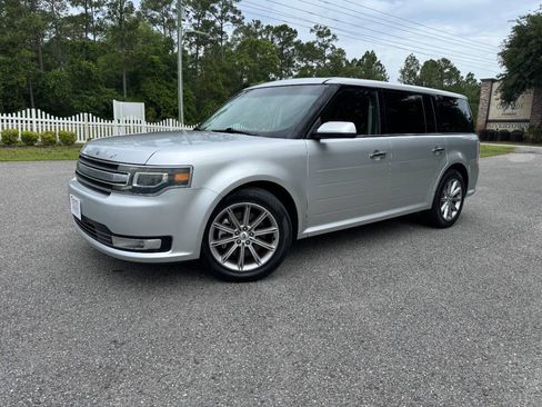 Used 2013 Ford Flex Limited FWD image 29