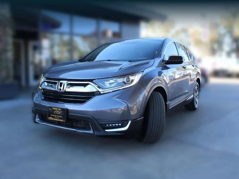Used 2019 Honda CR-V LX image 1