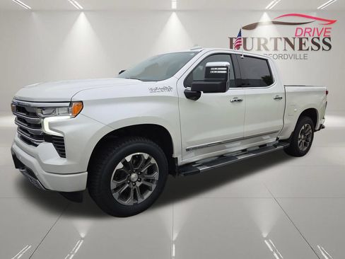 Certified 2024 Chevrolet Silverado 1500 High Country w/ Technology Package AWD/4WD image 4