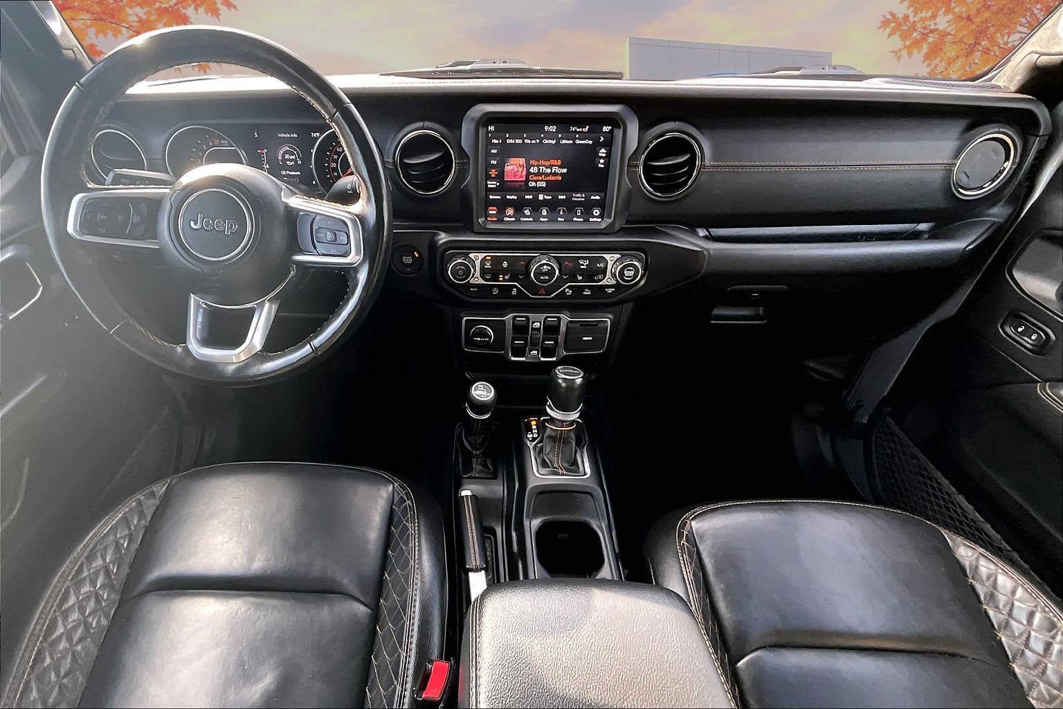 Used 2021 Jeep Gladiator Overland AWD/4WD image 7