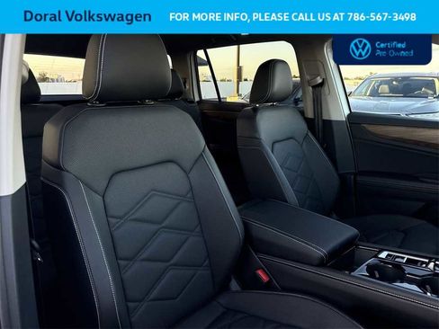Used 2026 Volkswagen Atlas SE image 27