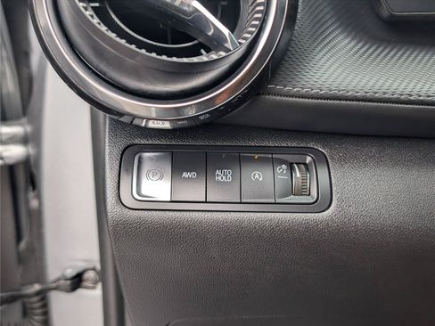 Used 2025 Chevrolet Equinox LT AWD/4WD image 21