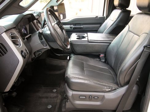 Used 2016 Ford F350 Lariat w/ Lariat Ultimate Package image 23