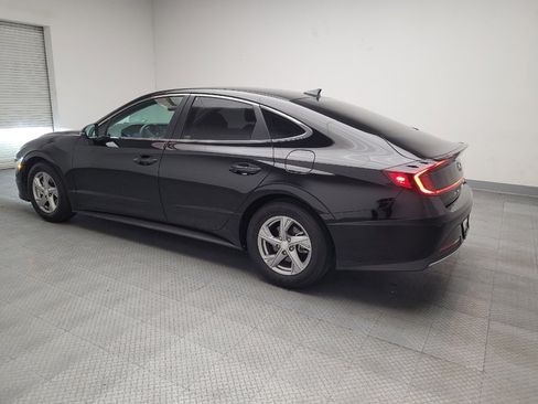 Used 2023 Hyundai Sonata SE image 3