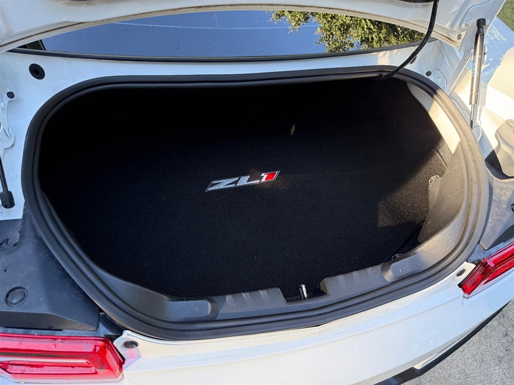 Used 2015 Chevrolet Camaro ZL1 RWD image 61