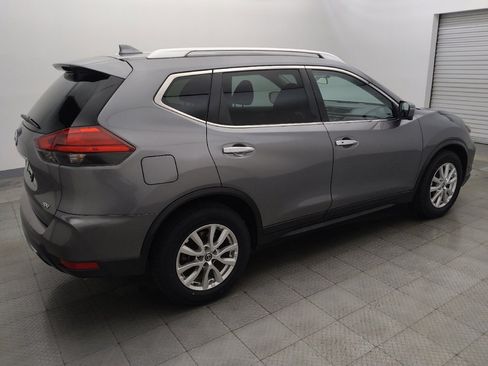 Used 2017 Nissan Rogue SV w/ SV Premium Package FWD image 10