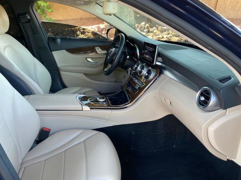 Used 2018 Mercedes-Benz C 300 Sedan image 48