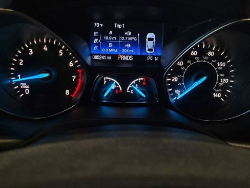 Used 2018 Ford Escape SE FWD image 23