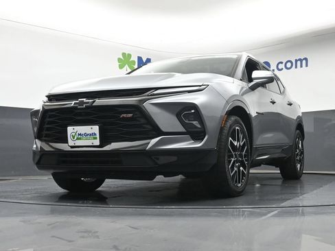 Used 2023 Chevrolet Blazer RS w/ Driver Confidence II Package AWD/4WD image 7