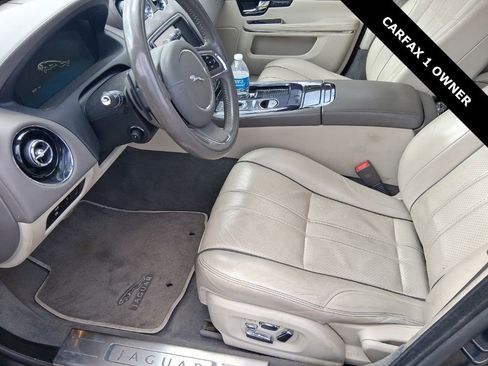 Used 2011 Jaguar XJ image 13