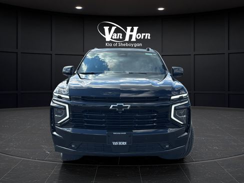 Used 2025 Chevrolet Tahoe RST w/ Comfort Package AWD/4WD image 2