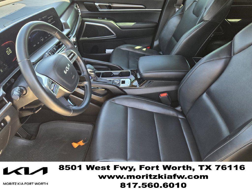 Certified 2025 Kia Telluride S FWD image 11