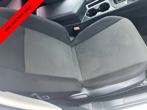 Used 2019 Volkswagen Jetta S w/ Driver Assistance Package FWD image 4