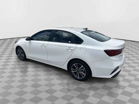Used 2023 Kia Forte LXS FWD image 7