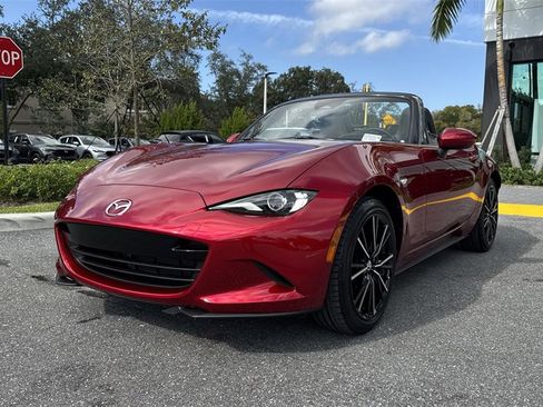 New 2025 MAZDA MX-5 Miata Grand Touring image 32