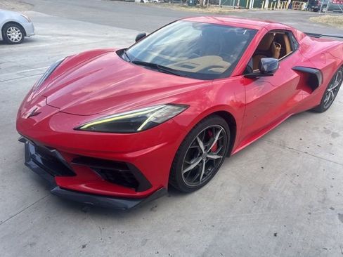 Used 2021 Chevrolet Corvette Stingray Premium Conv w/ Z51 Performance Package image 2