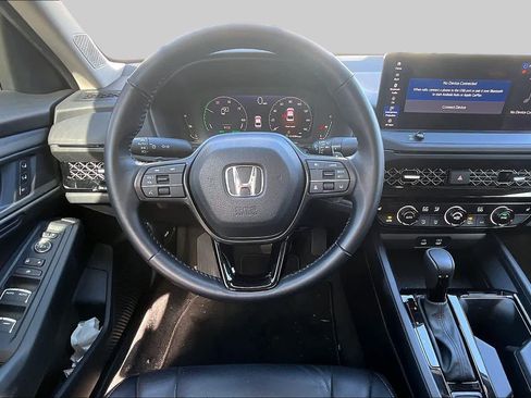 Used 2024 Honda Accord EX-L image 6