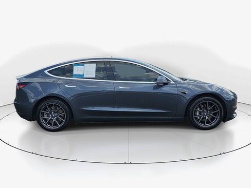 Used 2018 Tesla Model 3 Mid Range RWD image 5