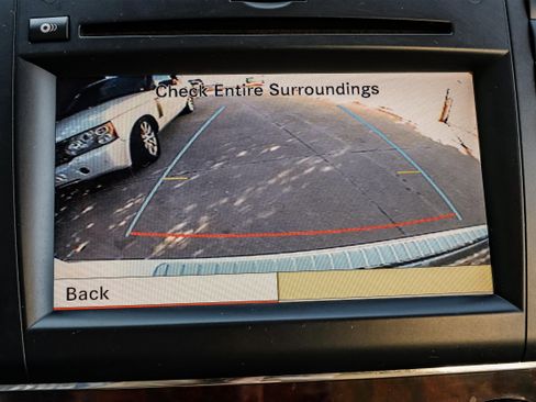 Used 2011 Mercedes-Benz ML 350 BlueTEC 4MATIC image 22