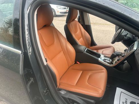 Used 2012 Volvo S60 T5 FWD image 15