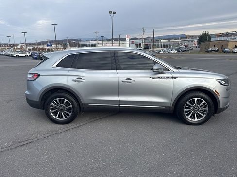 Certified 2023 Lincoln Nautilus AWD image 6