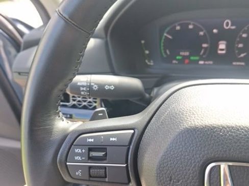 Used 2024 Honda Accord EX-L image 12