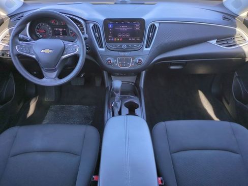 Used 2024 Chevrolet Malibu LT image 14