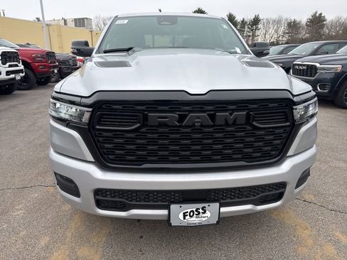 New 2026 RAM 1500 4x4 Crew Cab image 8