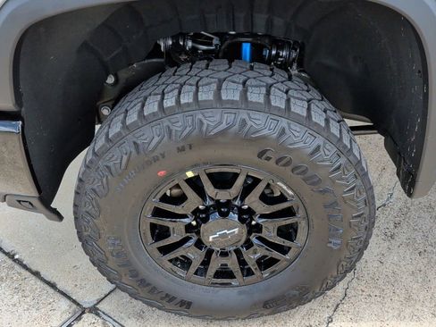 New 2026 Chevrolet Silverado 2500 ZR2 AWD/4WD image 52