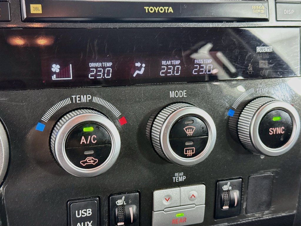 Used 2012 Toyota Sequoia Limited AWD/4WD image 15