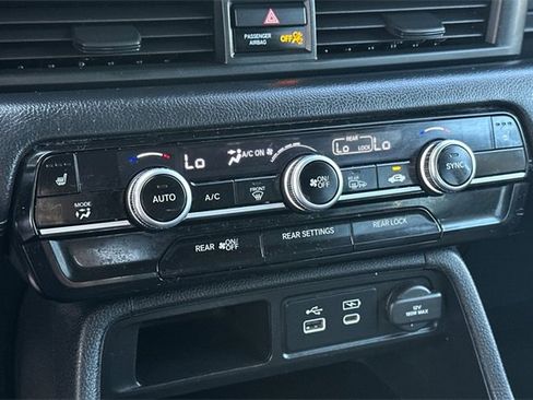 Certified 2023 Honda Pilot EX-L image 23