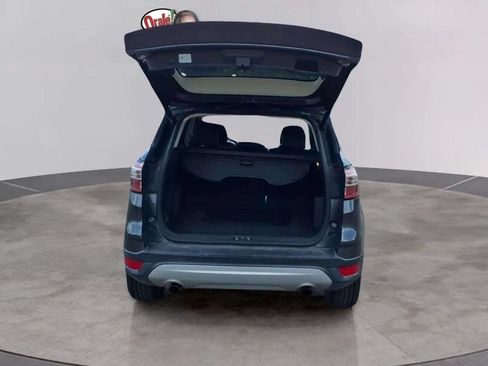 Used 2018 Ford Escape Titanium FWD image 18