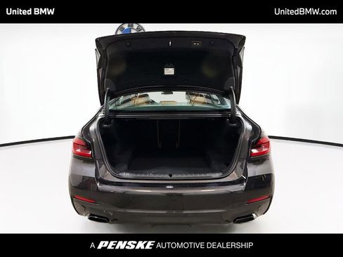 Used 2021 BMW 540i w/ M Sport Package image 14