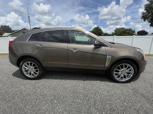Used 2014 Cadillac SRX Performance w/ Driver Awareness Package FWD image 4