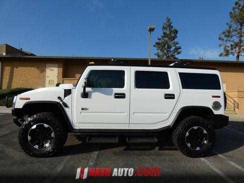 Used 2005 HUMMER H2 w/ Preferred Equipment Group AWD/4WD image 9