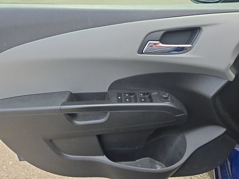 Used 2013 Chevrolet Sonic LT FWD image 16