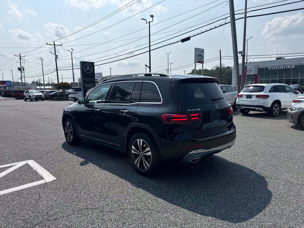 Certified 2025 Mercedes-Benz GLB 250 4MATIC image 5