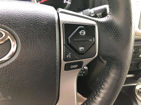 Used 2019 Toyota 4Runner Limited image 18